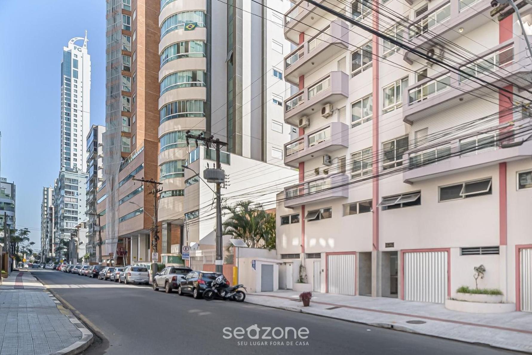 Apartamento Apto A 7 Minutos A Pe Da - Ava404 *